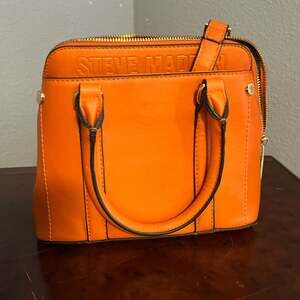 Steve Madden Bevelyn Convertible Crossbody Bag in Sweet Mandarin Orange